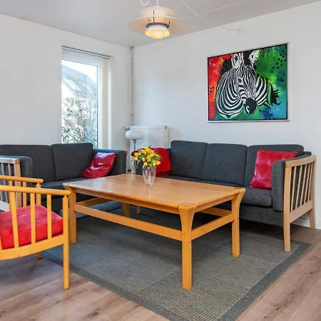 Seaside Retreat At Rim - By Traum *