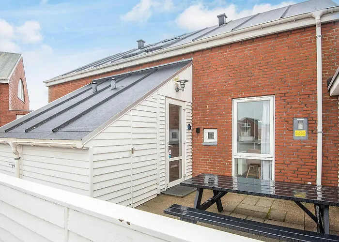 Nyaraló Seaside Retreat At Rim - By Traum *